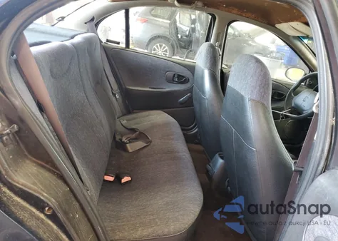 1999 Saturn Sl1 из США, поврежденный, VIN 1G8ZH5288XZ178819